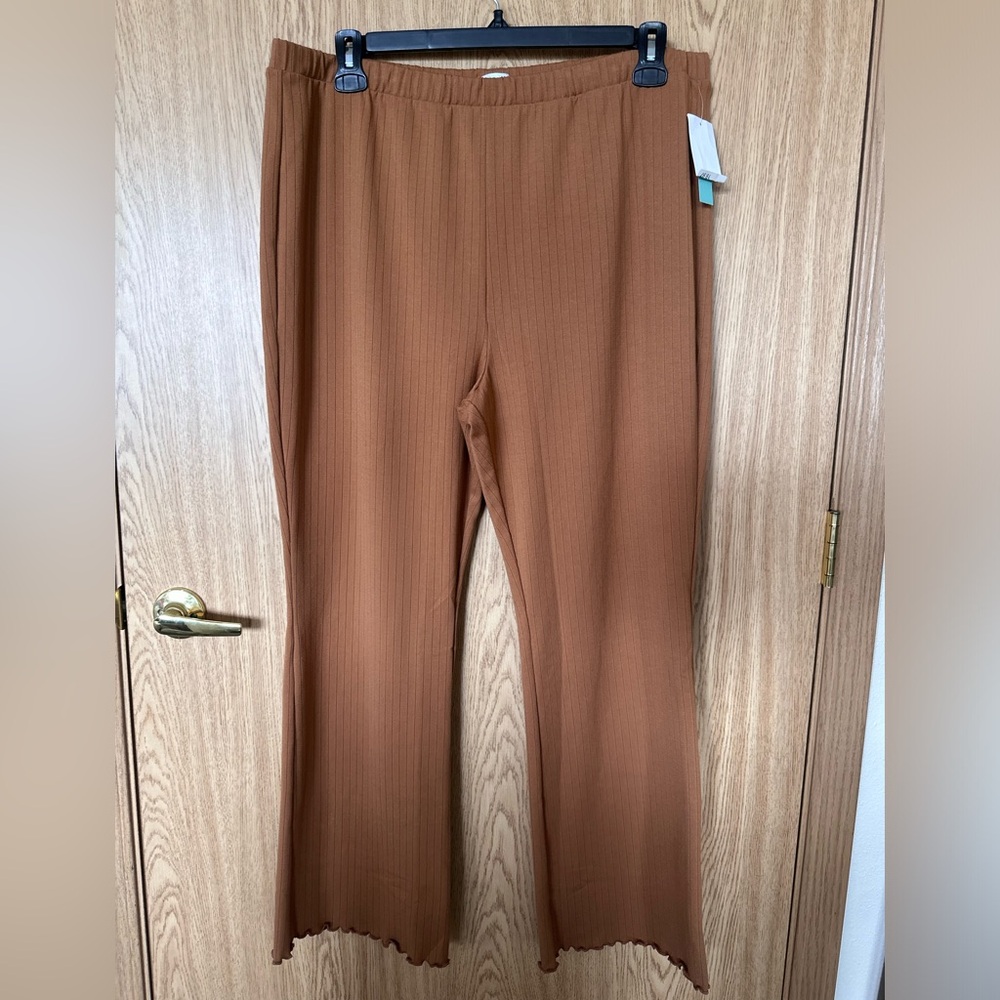 New Abound Tan Dale Stretch Straight Leg Casual Pants Women’s 1X